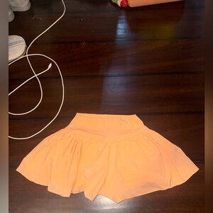 Offline by aerie peach real me flowy shorts